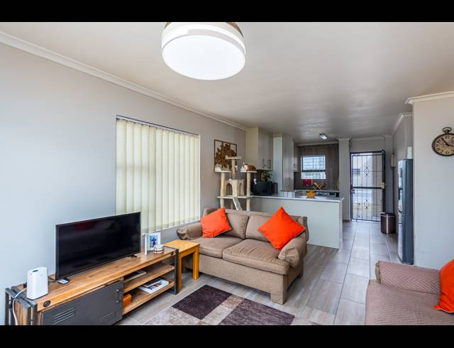2 BEDROOM APARTMENT SOLD IN PARKLANDS